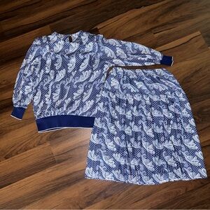 VINTAGE Earth Angel Paisley Pleated Skirt & Blouse Set USA Made Blue White 16W